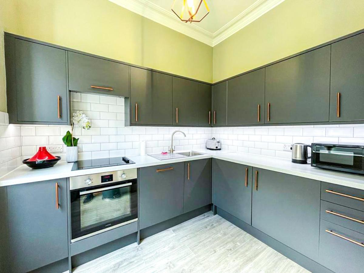 Desirable 2 Bed Apt Near Edinburgh Castle Экстерьер фото