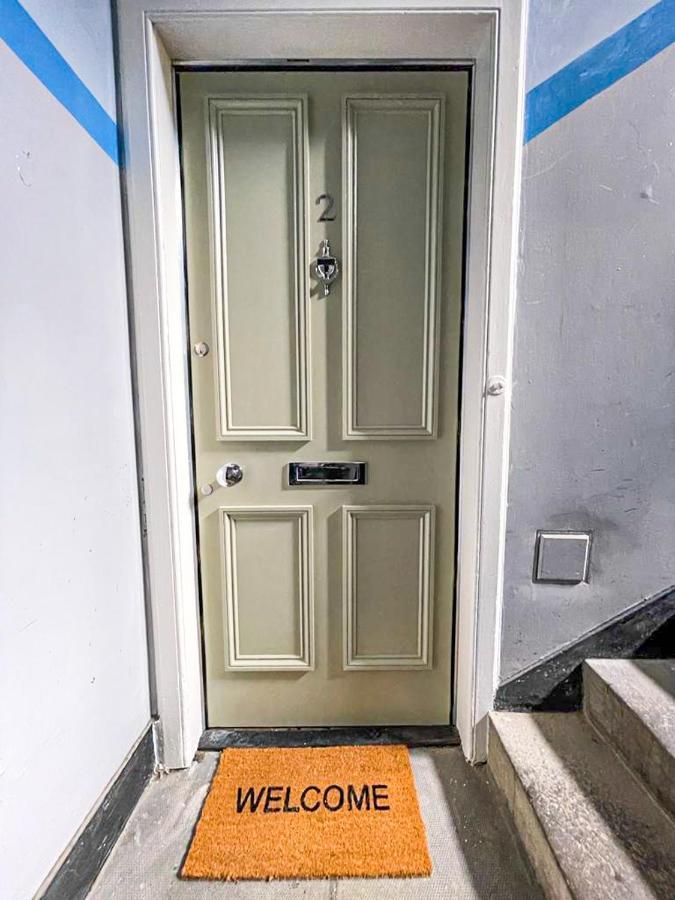 Desirable 2 Bed Apt Near Edinburgh Castle Экстерьер фото
